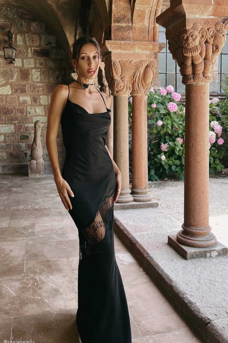 MESHKI Women's Chandra Dress - Elegant & Stylish Fashion for Women