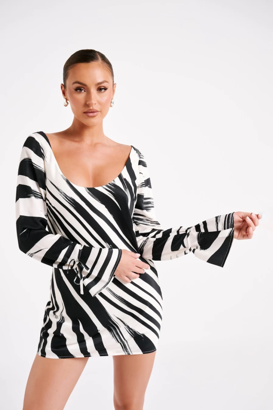MESHKI Women's Marta Dress - Elegant and Stylish Fashion for Women